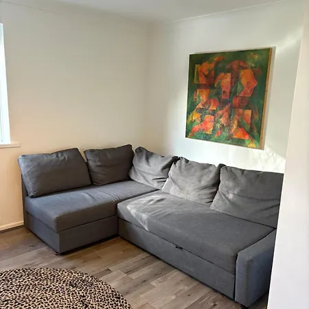 Contractor Park View With Private Parking